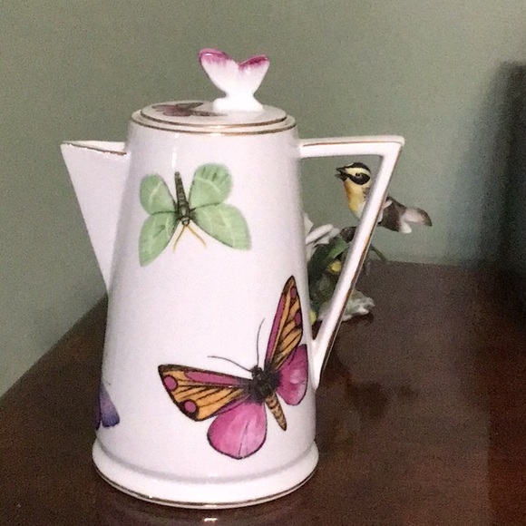 Grace’s Teaware Other - Grace’s Teaware Butterfly Picther